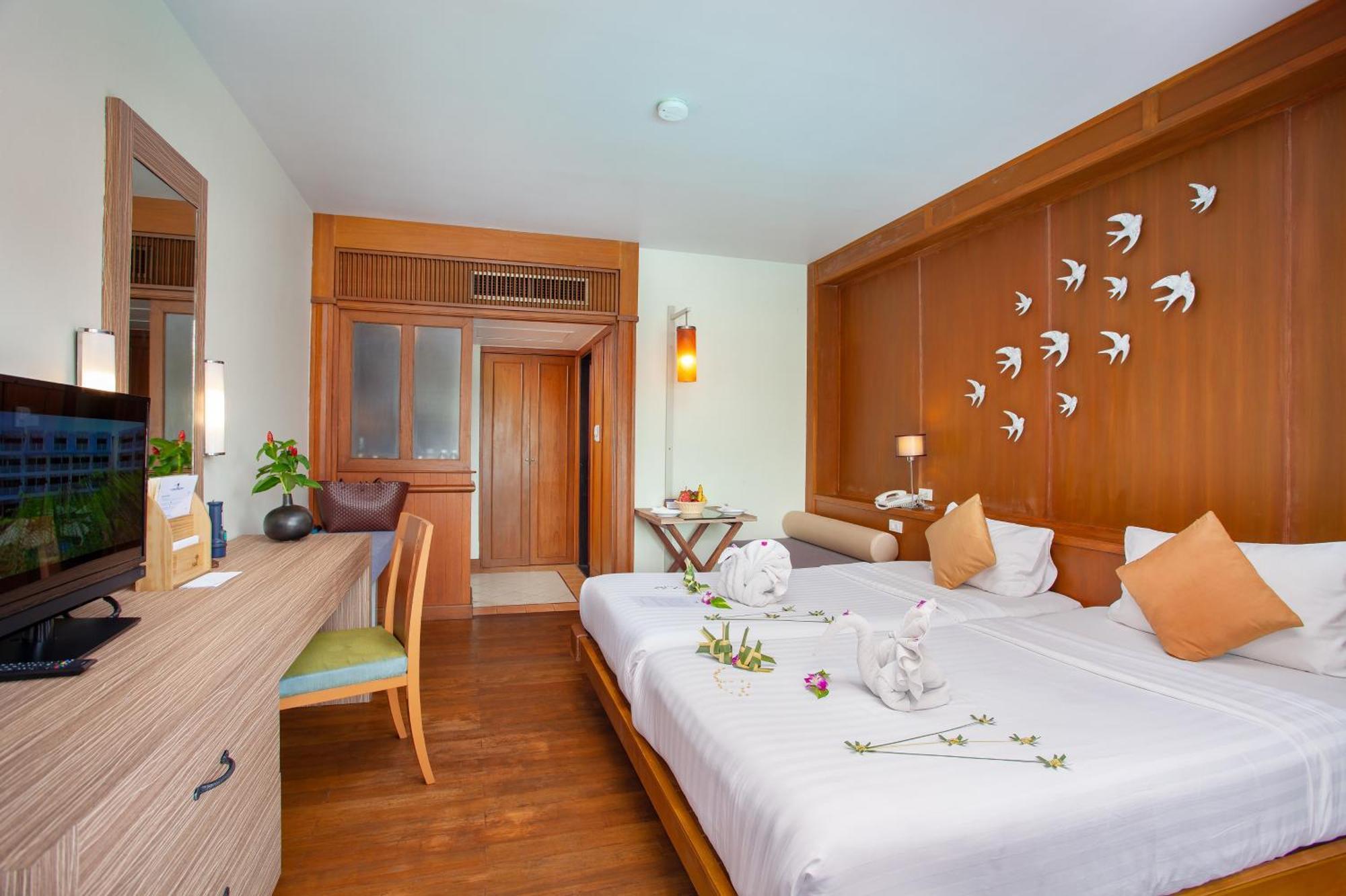 普吉岛-瓶庐海景度假酒店 Phuket Pl Seaview Resort Patong Exterior foto